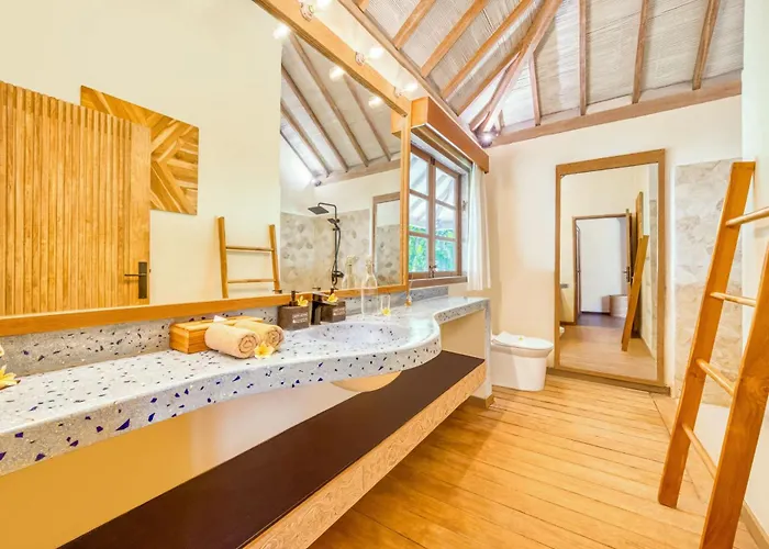 Holiday home Spacious 2 Combined 9 Bedrooms 2 Pools Seminyak (Bali)